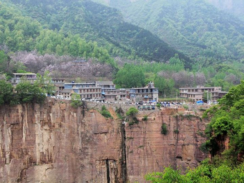 云臺(tái)山、紅石峽、郭亮村、萬仙山雙臥 5日