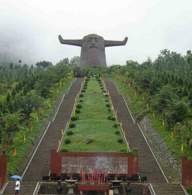 神農(nóng)架、武當(dāng)山、襄陽古城雙臥6日**老年團(tuán)**
