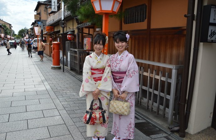 東京、箱根、大阪、京都、白川鄉(xiāng)、首爾、濟州
