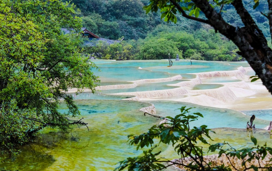 成都、九寨溝、黃龍、青城山、都江堰雙臥8天