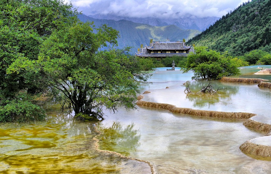 成都、九寨溝、黃龍、青城山、都江堰雙飛7天